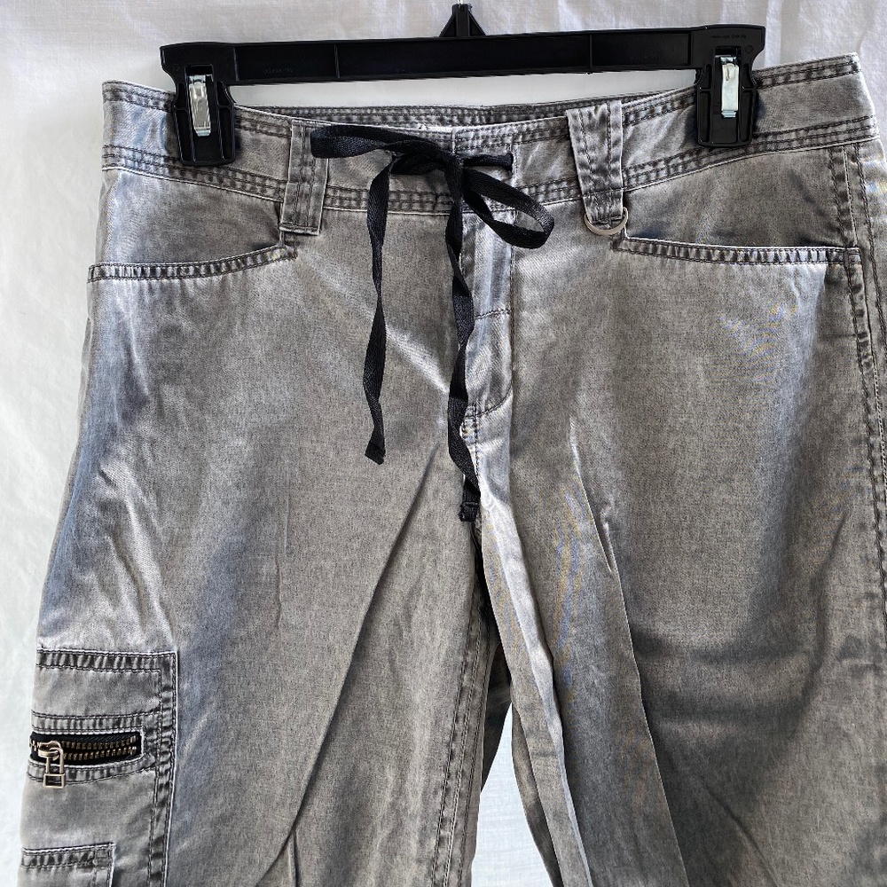 Express Satin Cargo Pants Women's Size: 4 - Picture 4 of 12